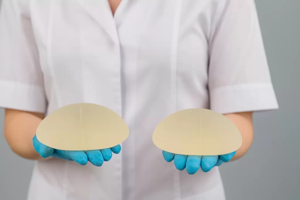 mastopexie fara implant